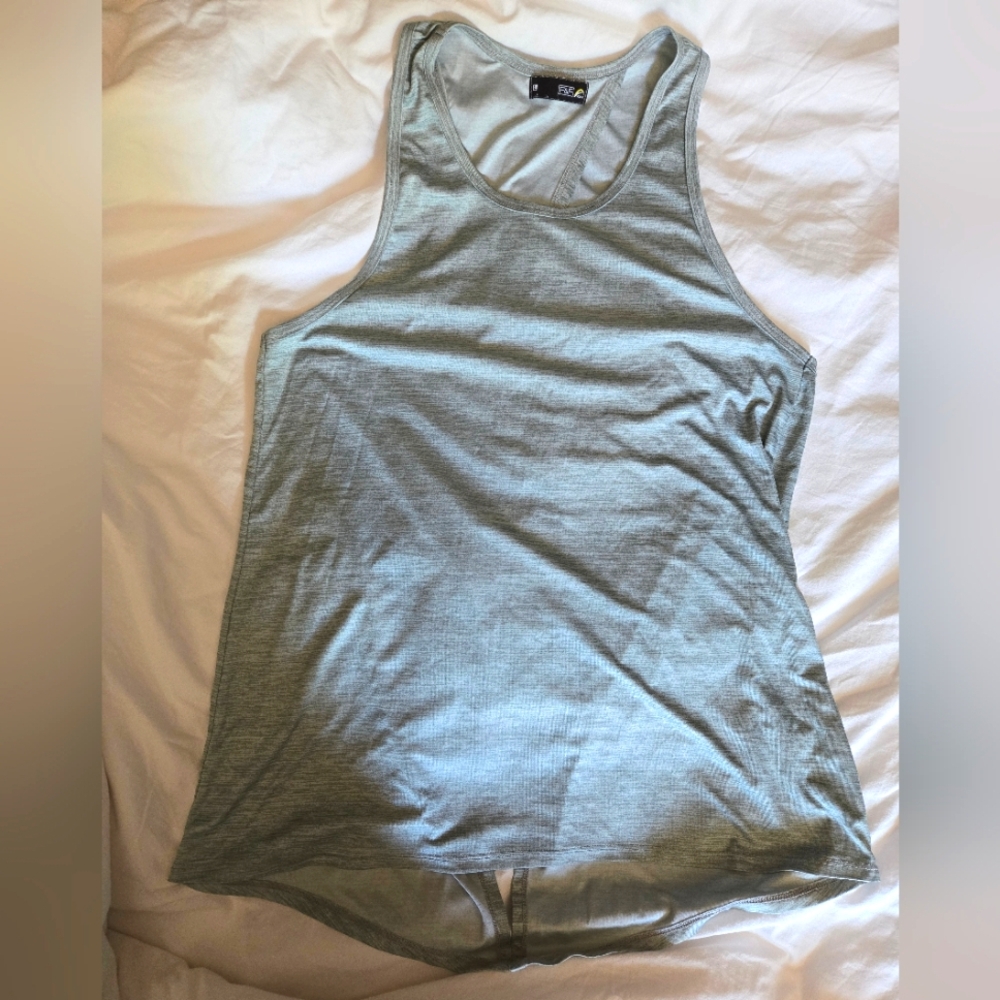 Women's Relaxed Tank Top with Slit on the Back, Gray, Size L Used